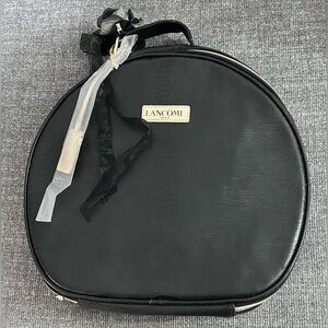 LANCÔME PARIS Black  Round Travel Cosmetic Case in new condition leather bag